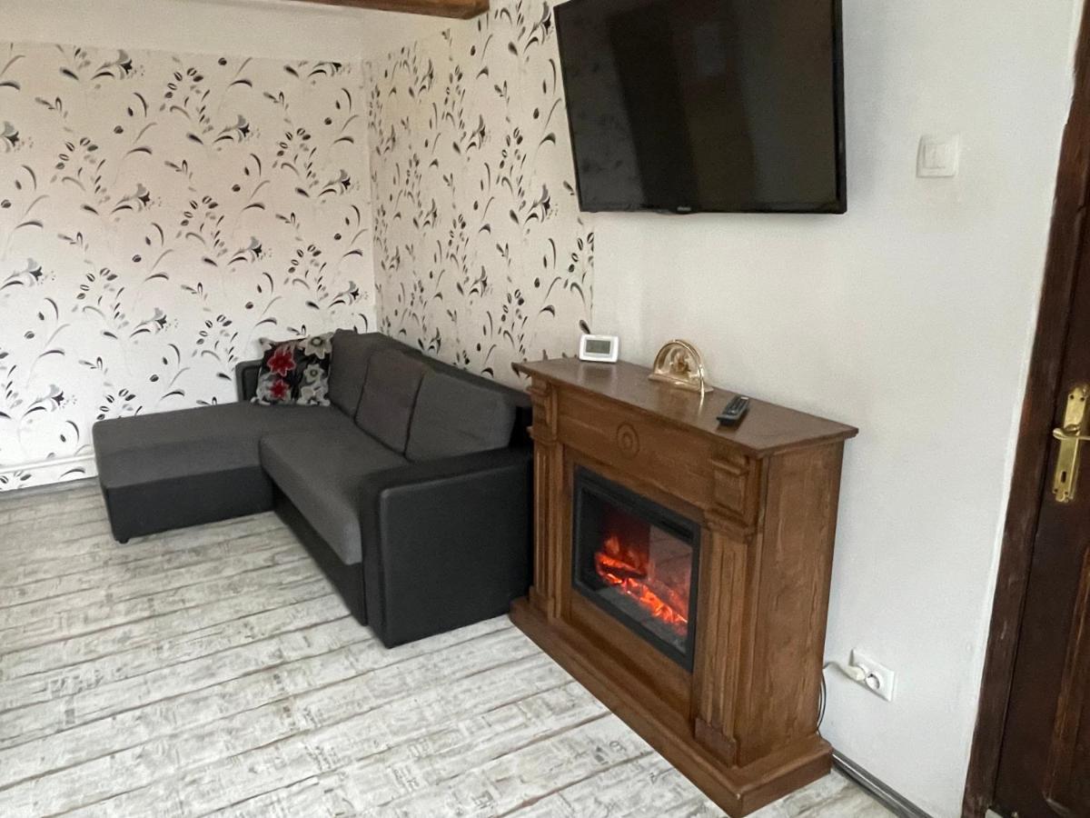 Tampa Residence 브라쇼브 외부 사진