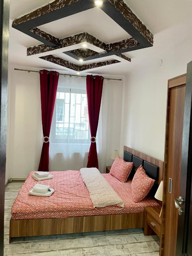 Tampa Residence 브라쇼브 외부 사진